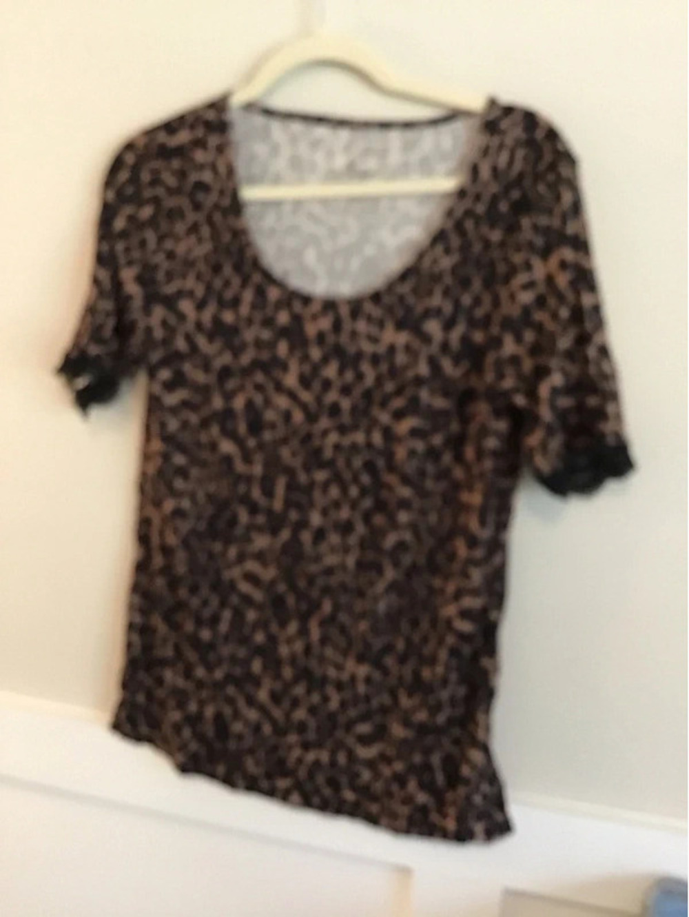 Cuddl duds soft stretch small top, new, lace trimmed